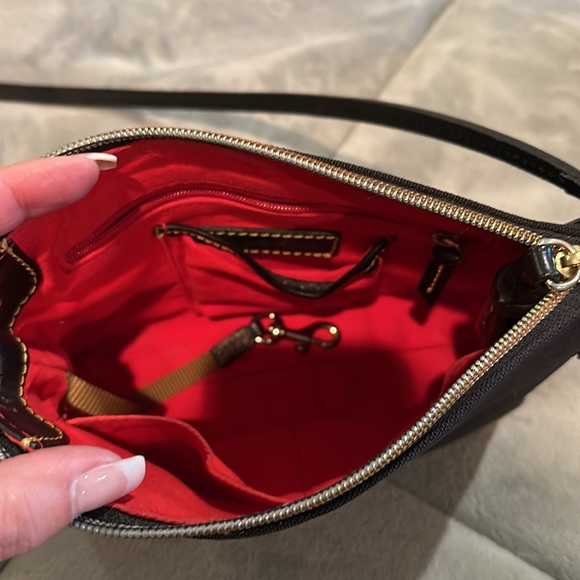 Used Dooney and Bourke bag - Picture 4 of 4